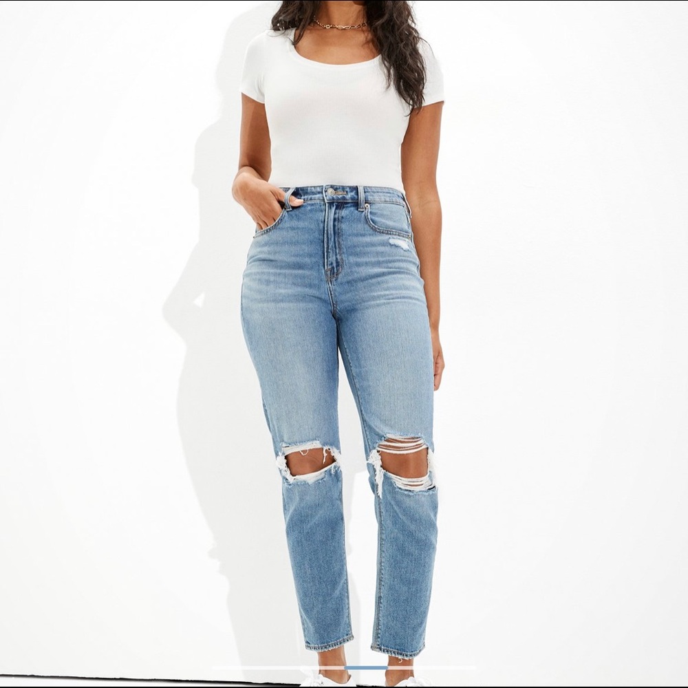 American Eagle ripped mom jeans